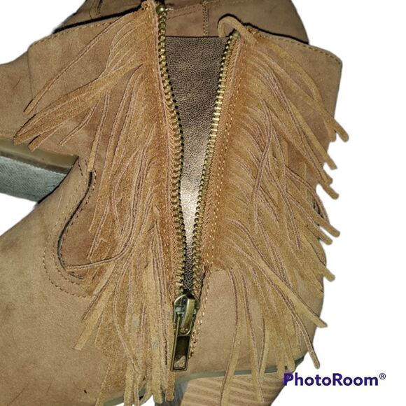 Rampage Fringed Frankie Size 6.5 Booties - Picture 7 of 14